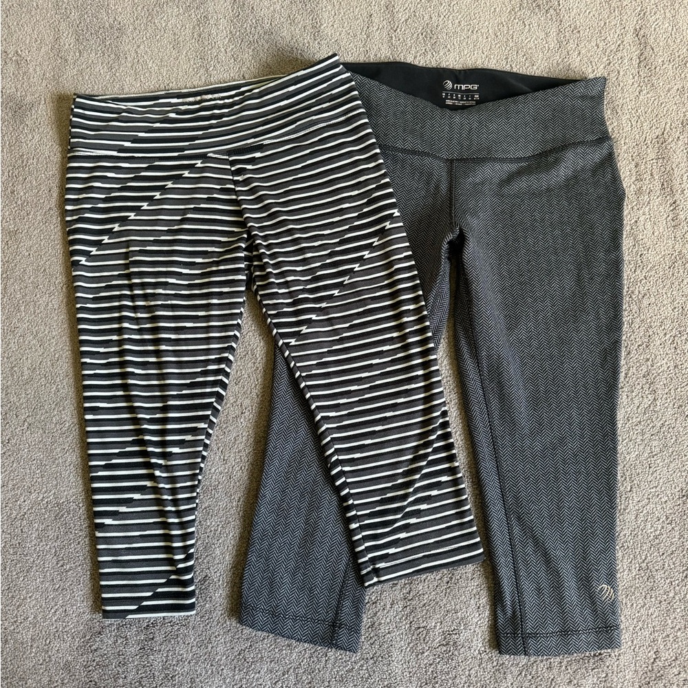 Crop work out pants